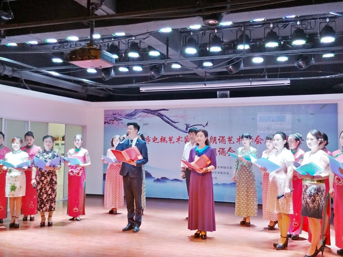  2018528  еЭѧضĻٿ